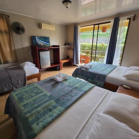 Hotel Iris Arenal La Fortuna Exteriör bild
